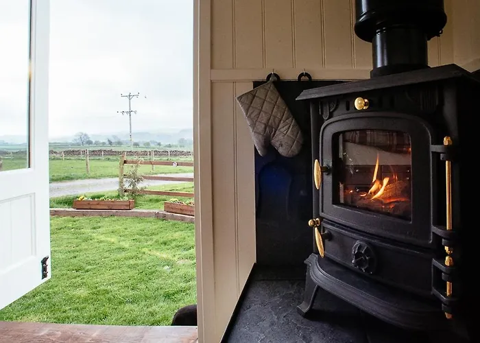 Crown Cottage Farm