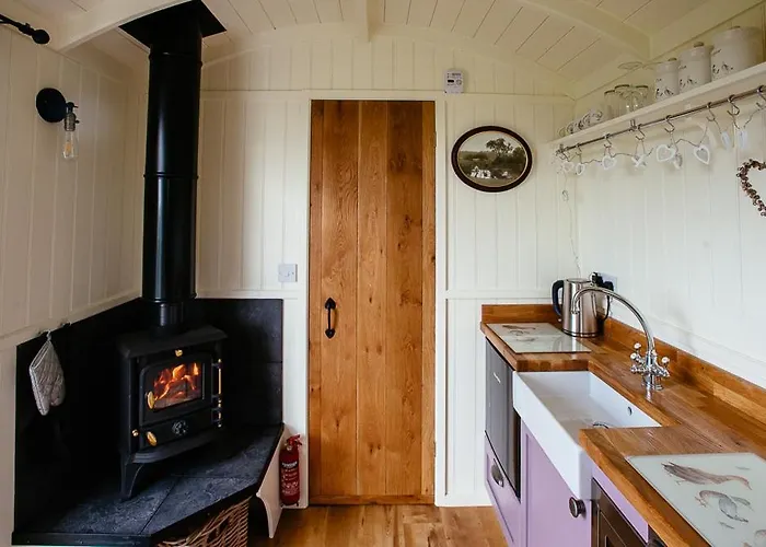 Crown Cottage Farm